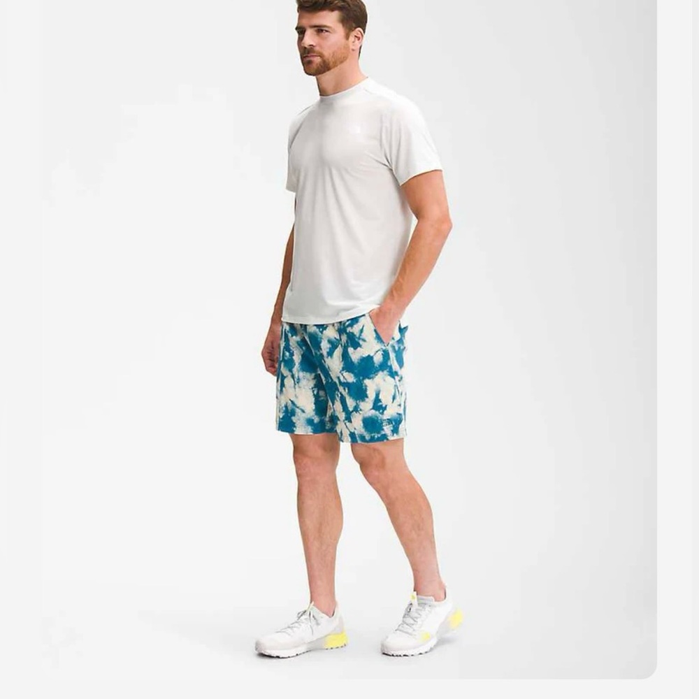 The North Face Class V Pull on Short in Banff Blue Retro Dye Print